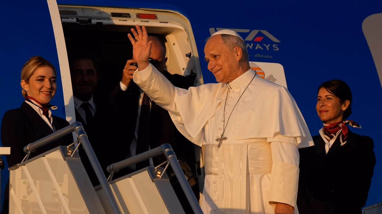 Papst Leo XIV. Besucht Frankreich Zu Themen Wie KI Und Weltfrieden
