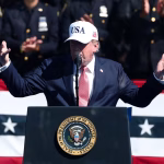 Donald Trump behauptet: Feuerwehr trug ihn nach 9/11 in Sicherheit