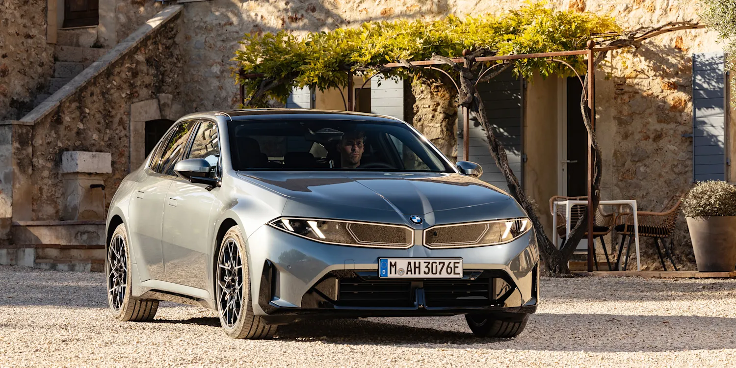 BMW bringt vollelektrischen i3 50 xDrive der Neuen Klasse auf den Markt